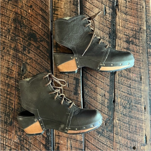 Sergio Tomani wedges size 7 1/2 - Picture 4 of 10